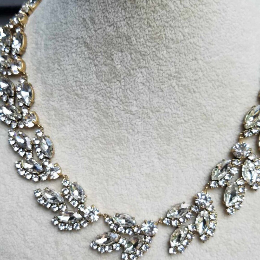 J Crew Clear Crystal Leaf Statement Necklace - image 6